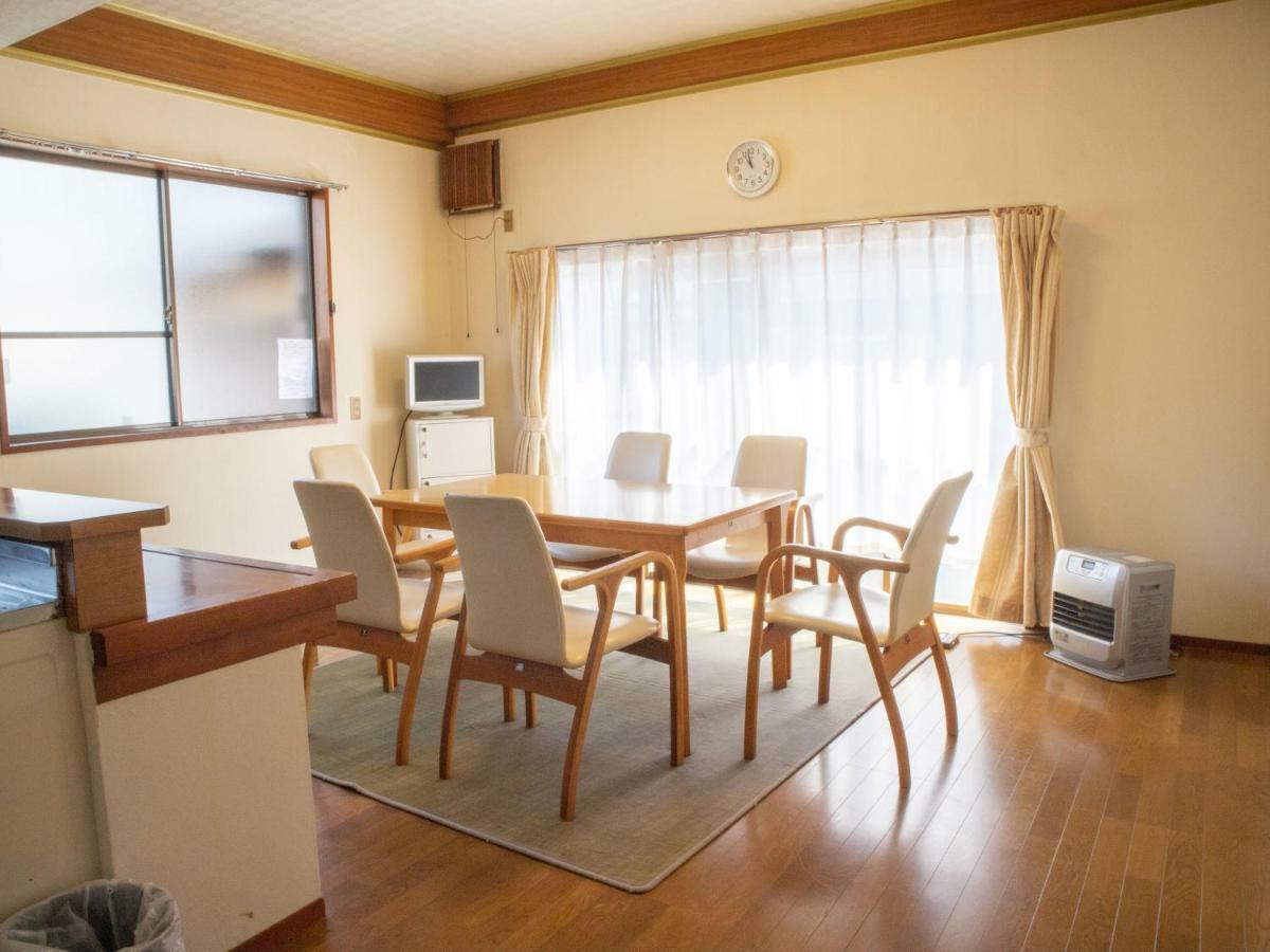 Guesthouse Enn 하코네 외부 사진